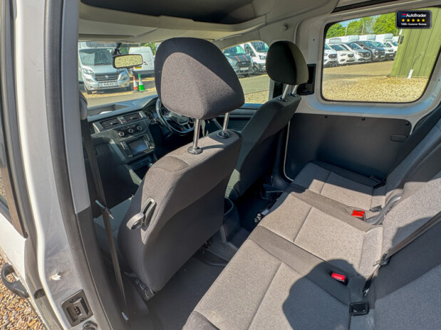 Volkswagen Caddy MAXI Crew [SOLD MM] Cab AUTO LWB L2H1 Kombi Air Con Nav Rear Sensors E6 13