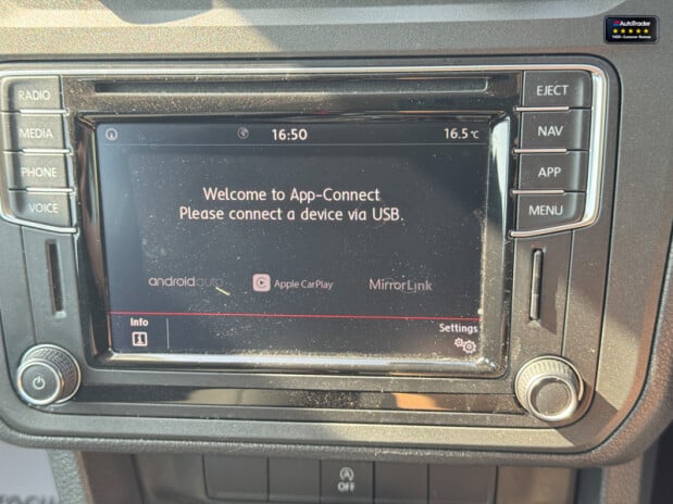 Volkswagen Caddy MAXI Crew [SOLD MM] Cab AUTO LWB L2H1 Kombi Air Con Nav Rear Sensors E6 31