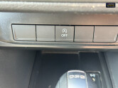 Volkswagen Caddy MAXI Crew [SOLD MM] Cab AUTO LWB L2H1 Kombi Air Con Nav Rear Sensors E6 41