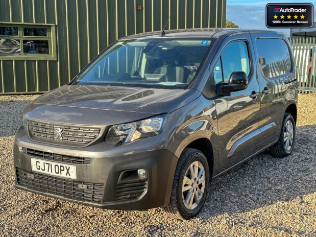 Peugeot Partner SWB L1H1 Bluehdi Asphalt Premium Alloys Air Con Cam Nav Sensors EURO 6 2