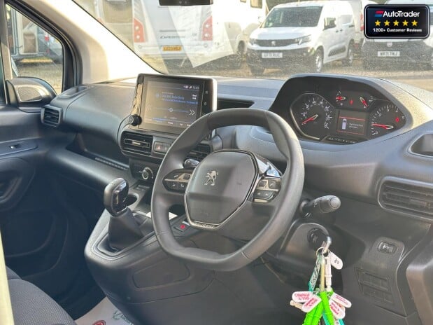 Peugeot Partner SWB L1H1 Bluehdi Asphalt Premium Alloys Air Con Cam Nav Sensors EURO 6 14