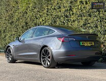 Tesla Model 3 (Dual Motor) Performance Saloon 4dr Electric Motor Auto 4WDE (Performance U 7