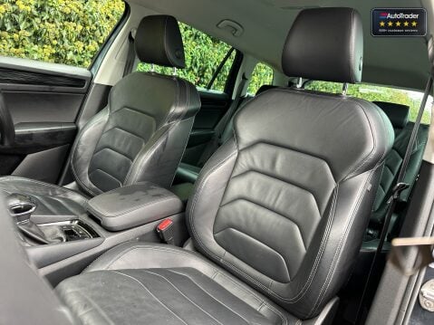 Skoda Kodiaq (Sold) 2.0 TDI Edition SUV 5dr Diesel DSG 4WD Euro 6 (s/s) (7 Seat) (150 ps 8
