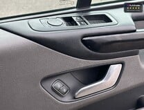 Ford Tourneo Custom Titanium Automatic 320 Euro 6 NO VAT 18