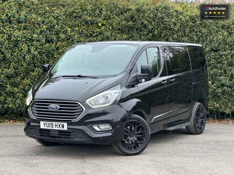 Ford Tourneo Custom (Sold) Titanium Automatic 320 Euro 6 NO VAT 27