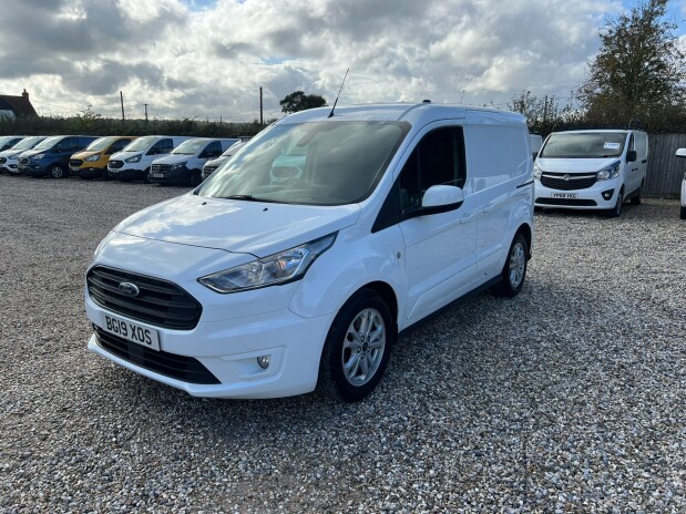 Ford Transit Connect AUTO SWB (SOLD) L1H1 200 Limited Alloys Air Con Nav Sensors EURO 6 NO VAT 2