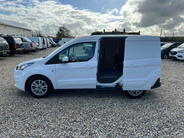 Ford Transit Connect AUTO SWB (SOLD) L1H1 200 Limited Alloys Air Con Nav Sensors EURO 6 NO VAT 10