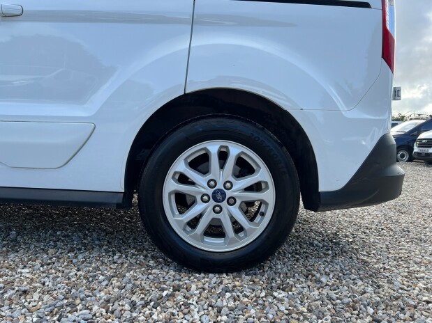 Ford Transit Connect AUTO SWB (SOLD) L1H1 200 Limited Alloys Air Con Nav Sensors EURO 6 NO VAT 23