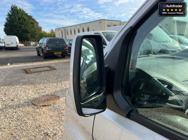 Ford Transit Custom Crew Cab AUTO LWB L2H1 310 Limited Air Con Cam Sensors EURO 6 NO VAT 14