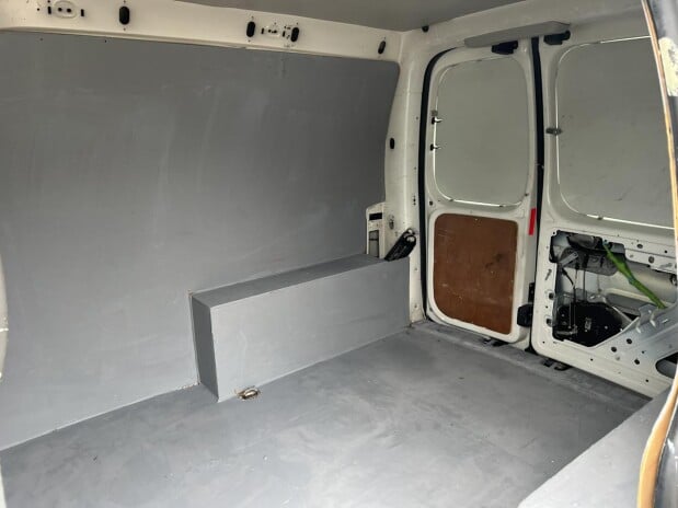 Volkswagen Caddy SWB L1H1 Low Roof Side Door NO VAT 11