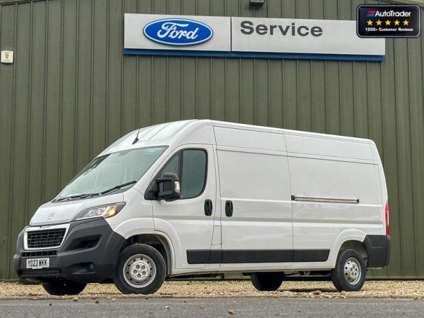 Peugeot Boxer LWB L3H2 Medium Roof Bluehdi 335 Professional Premium Plus Aircon EURO 6 1
