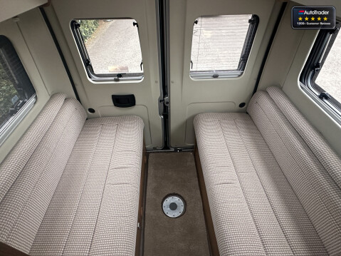 Auto-Trail V Line 540 Se|Solar Panels|Reverse Camera|Electric Step|Rear Lounge|Euro 6 4