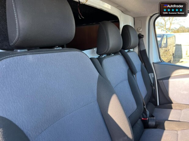 Vauxhall Vivaro SWB L1H1 Low Roof 2900 Cdti Air Con Sensors Side Door NO VAT 24