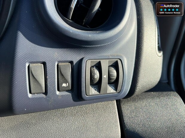 Vauxhall Vivaro SWB L1H1 Low Roof 2900 Cdti Air Con Sensors Side Door NO VAT 32