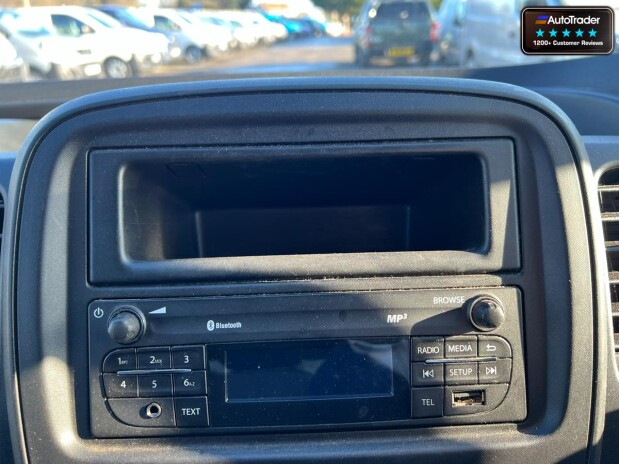 Vauxhall Vivaro SWB L1H1 Low Roof 2900 Cdti Air Con Sensors Side Door NO VAT 33