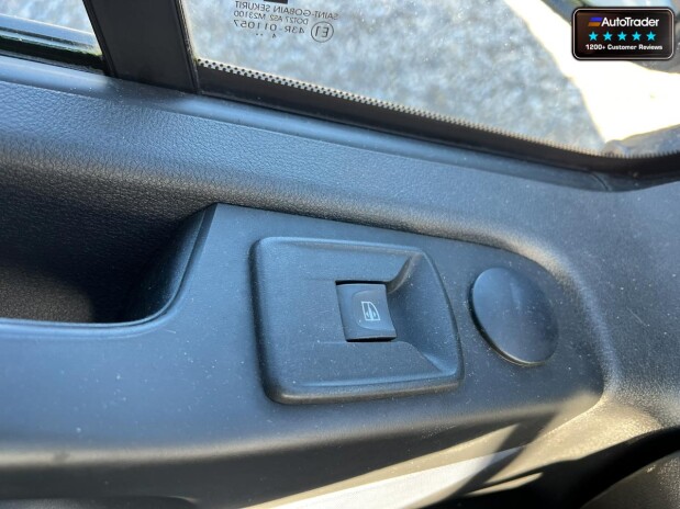 Vauxhall Vivaro SWB L1H1 Low Roof 2900 Cdti Air Con Sensors Side Door NO VAT 40