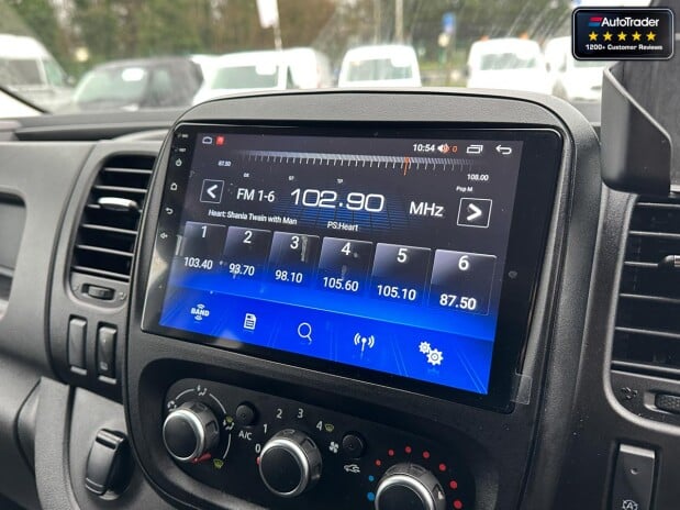 Renault Trafic SWB L1H1 Crew Cab Business Plus Energy Dci Air Con Infotainment NO VAT 20