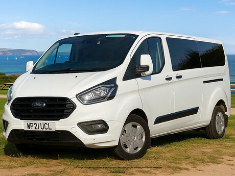 Ford Tourneo Custom Trend L2 9 Seat Conversion (£18329.16+VAT = £21,995) Car Play EURO 6