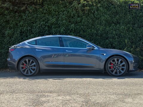 Tesla Model 3 (Sold) (Dual Motor) Performance Saloon 4dr Electric Motor Auto 4WDE 5