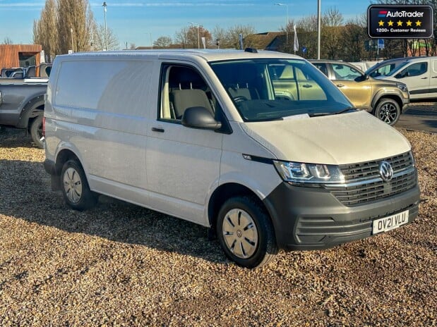 Volkswagen Transporter SWB L1H1 Low Roof T28 Tdi Startline Aircon 110hp EURO 6 4