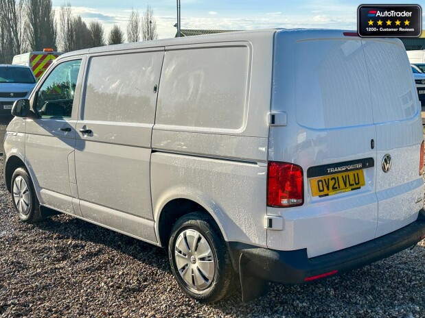 Volkswagen Transporter SWB L1H1 Low Roof T28 Tdi Startline Aircon 110hp EURO 6 10