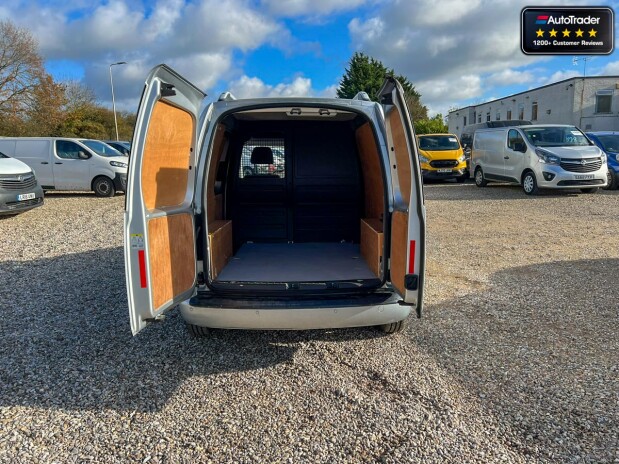 Volkswagen Caddy SWB L1H1 C20 Plus Tdi Highline Air Con Alloys NO VAT 8