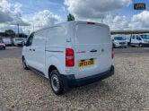Vauxhall Vivaro SWB L1H1 Low Roof F2900 Prime Air Con Sensors DELIVERY MILES! Dynamic Equiv 10