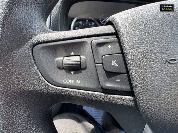 Vauxhall Vivaro SWB L1H1 Low Roof F2900 Prime Air Con Sensors DELIVERY MILES! Dynamic Equiv 20