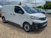 Vauxhall Vivaro SWB L1H1 [SOLD CR] Low Roof F2900 Prime Air Con Sensors DELIVERY MILES! Sid 4