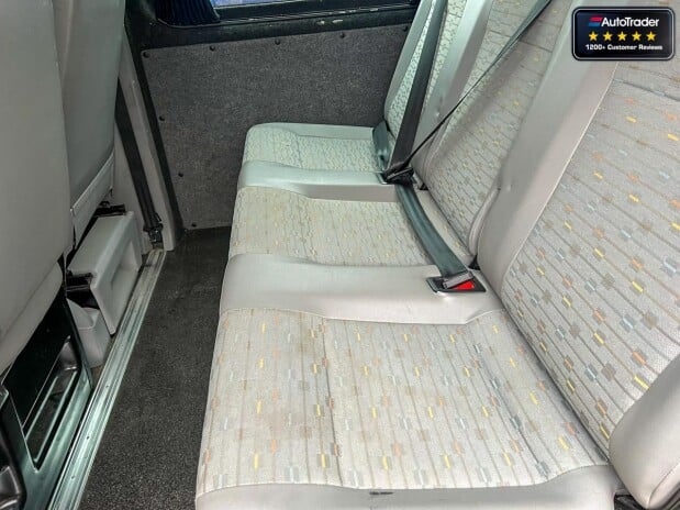 Volkswagen Transporter AUTO SWB L1H1 Low Roof 140BHP T30 Tdi Air Con Side Door NO VAT 11