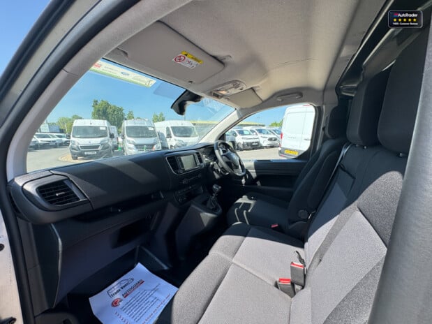Fiat Scudo LWB L2H1 Low Roof Bluehdi Primo Air Con (Category S Insurance Loss) Cruise 12