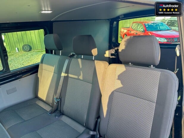 Volkswagen Transporter Crew Cab LWB L2H1 150BHP Kombi Highline Alloys Air Cruise 5 Seats EURO 6 11