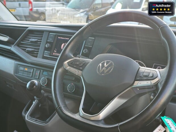 Volkswagen Transporter Crew Cab LWB L2H1 150BHP Kombi Highline Alloys Air Cruise 5 Seats EURO 6 13