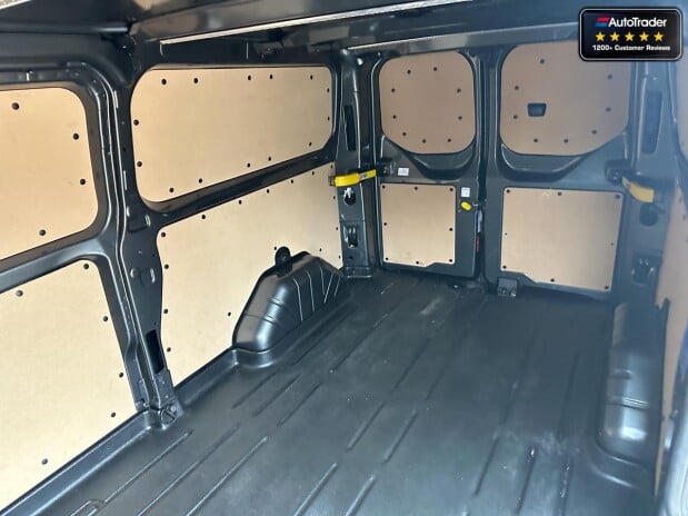 Ford Transit Custom AUTO LWB L2H1 320 Limited Alloys Air Con Camera Sensors EURO 6 10