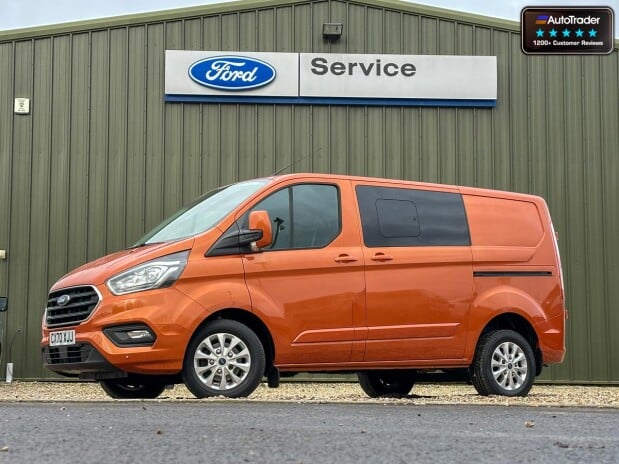 Ford Transit Custom AUTO Crew Cab SWB L1H1 170hp Limited Alloys AirCon Camera EURO 6 2