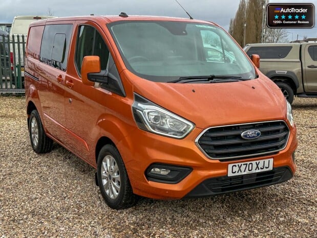 Ford Transit Custom AUTO Crew Cab SWB L1H1 170hp Limited Alloys AirCon Camera EURO 6 5