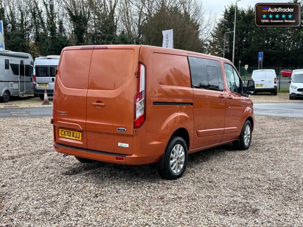 Ford Transit Custom AUTO Crew Cab SWB L1H1 170hp Limited Alloys AirCon Camera EURO 6 7