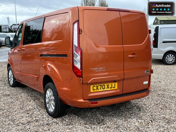 Ford Transit Custom AUTO Crew Cab SWB L1H1 170hp Limited Alloys AirCon Camera EURO 6 9