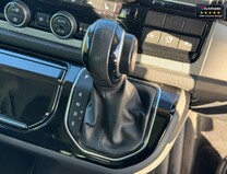 Volkswagen Caravelle Executive DSG Automatic 7 Seater 2.0 BiTDi (200ps) NO VAT Euro 6 29