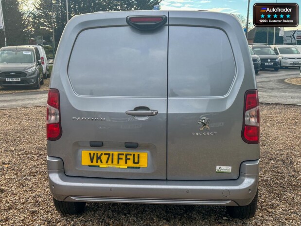 Peugeot Partner AUTO SWB [SOLD SM] L1H1 Bluehdi Asphalt Premium Air Con Cam Nav EURO 6 NO V 7