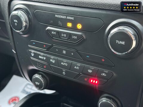 Ford Ranger AUTO Crew [SOLD CM] Cab 4X4 Wildtrak 205 Air Con Nav Sensors EURO 6 35