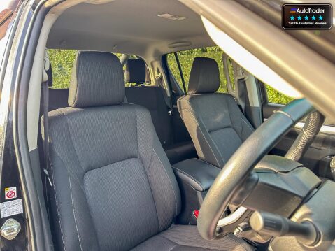Toyota Hilux Invincible [SOLD KH] 50th Anniversary Edition D-4D Dcb 13
