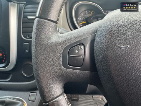 Renault Trafic Sport Navigation Energy 9 Seater Sl27 DCI NO VAT Euro 6 13