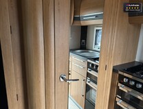 Auto-Trail Tracker EKS Tracker EKS 2 Berth Fiat End kitchen End Bathroom Drop 21