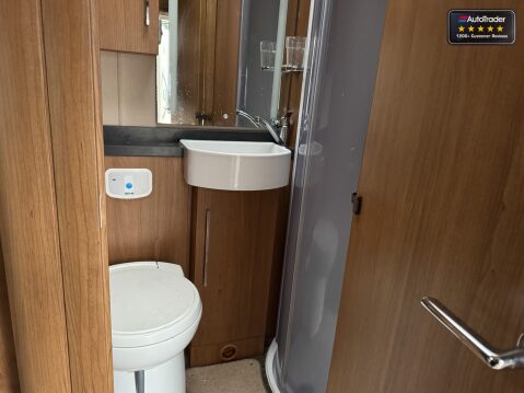 Auto-Trail Tracker EKS Tracker EKS 2 Berth Fiat End kitchen End Bathroom Drop 22