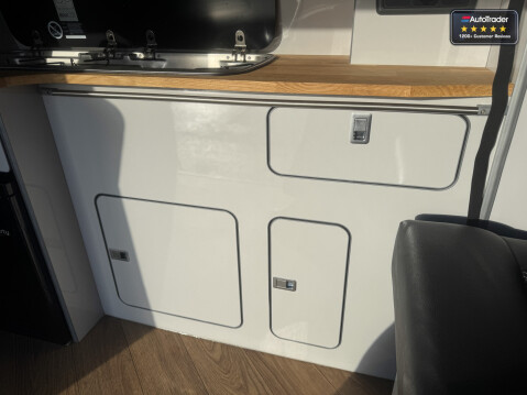 Volkswagen Transporter Camper New Shape Air Con Pop Top Kitchen Bed T28 Tdi P/V Euro 6 16