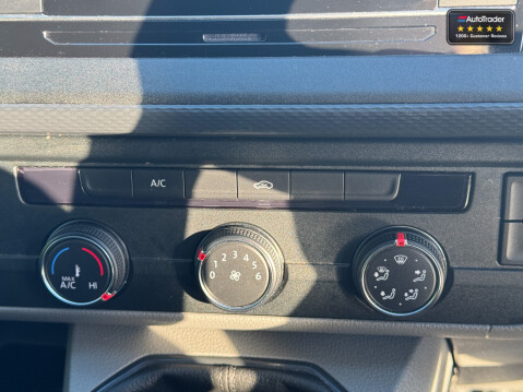 Volkswagen Transporter Camper New Shape Air Con Pop Top Kitchen Bed T28 Tdi P/V Euro 6 39