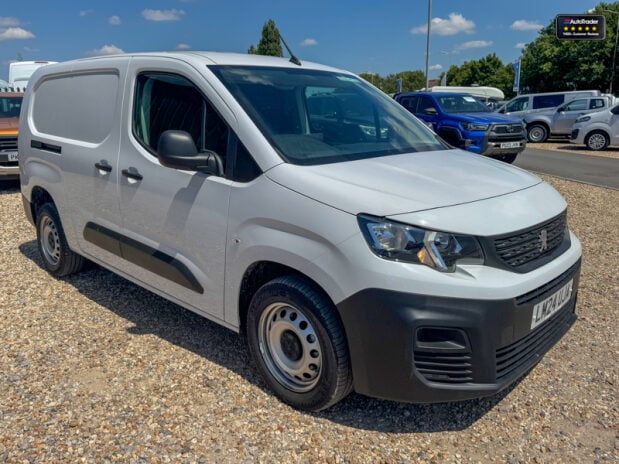 Peugeot Partner LWB L2H1 Bluehdi Professional Premium Plus Air Con Side Door EURO 6 4