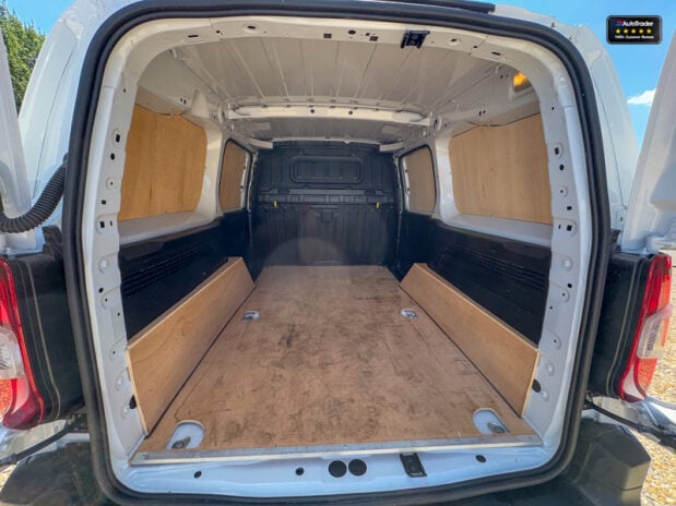 Peugeot Partner LWB L2H1 Bluehdi Professional Premium Plus Air Con Side Door EURO 6 9