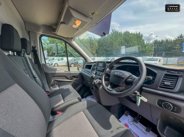 Ford Transit LWB L3H2 Medium Roof 350 Leader AWD 4x4 Air Con Side Door EURO 6 15
